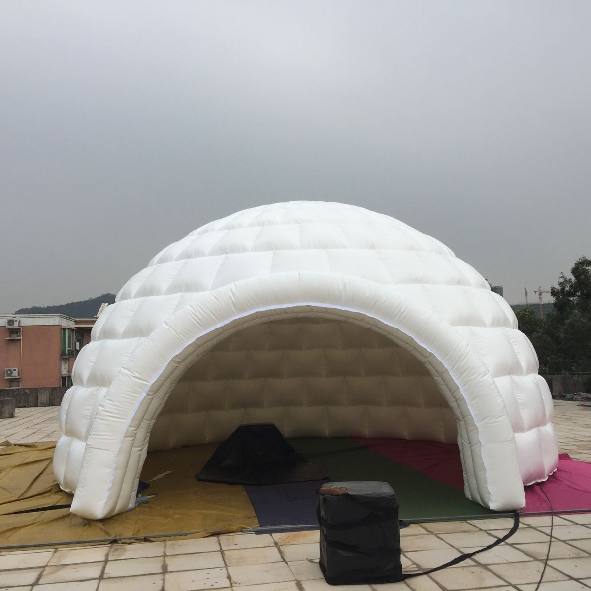 inflatable igloo tent